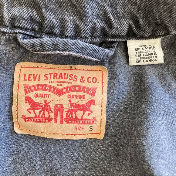 Levi’s Baggy Trucker Jean Jacket Black Wash Grey Size Small - Picture 5 of 12